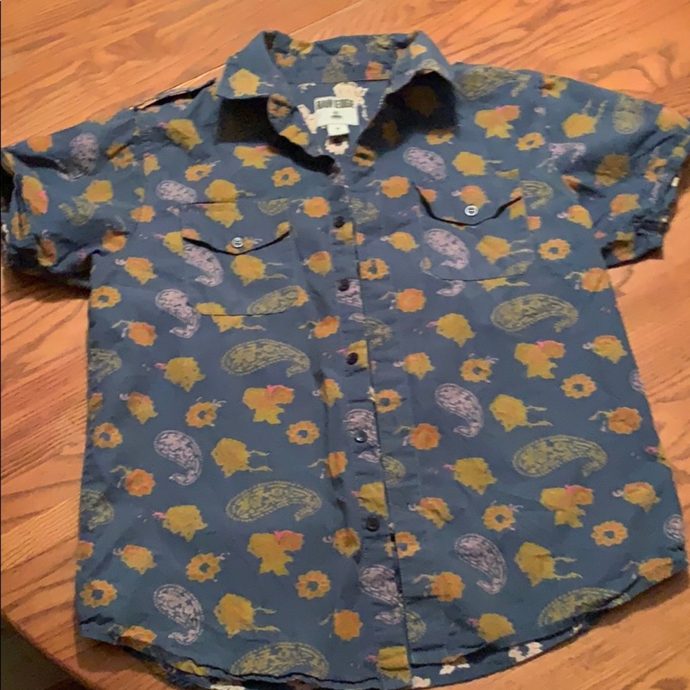 M Men’s Vintage Print button down